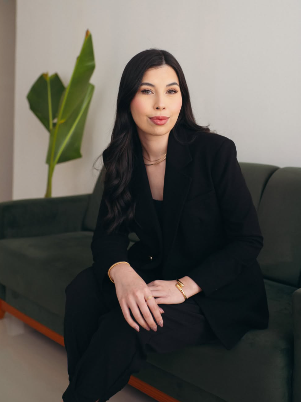 Suelen Santiago, advogada